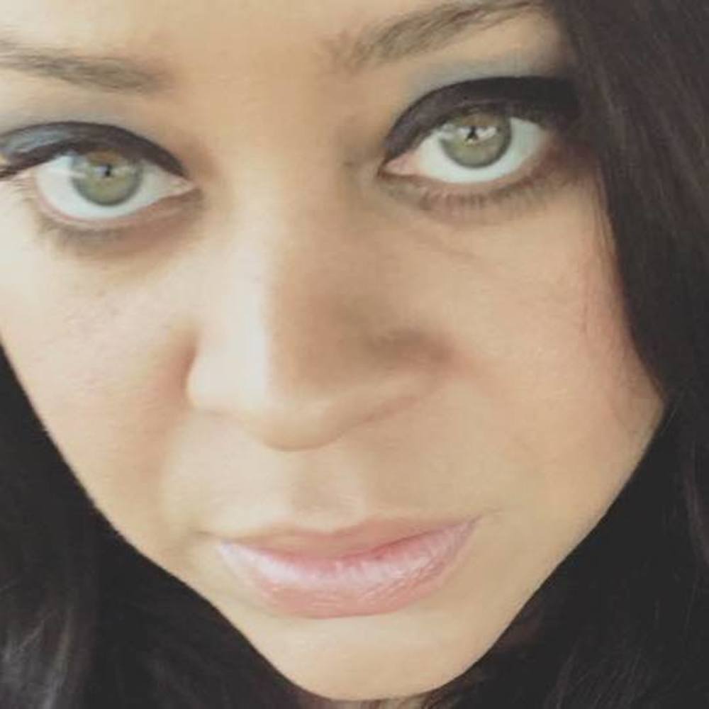 Meet your Posher, Kayron